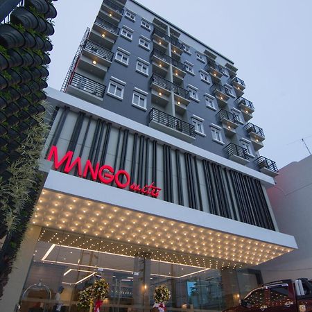 卡瓦延芒果套房酒店 Cauayan City  外观 照片